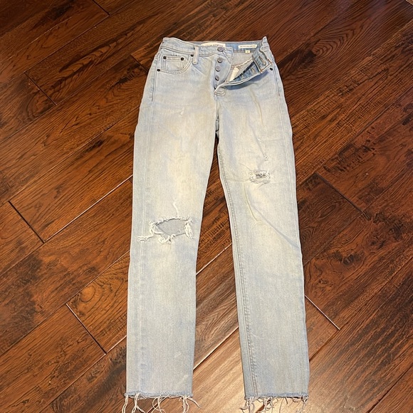 ARITZIA Denim Forum The Yoko High Rise Slim 23R - Picture 7 of 8